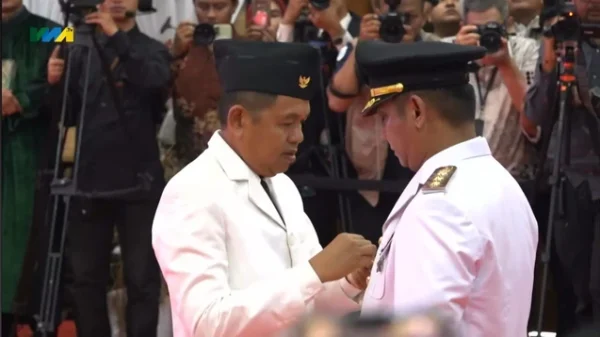 KDM Targetkan 2027 Tak Ada Lagi Jalan Berlubang dan Sekolah Rusak di Bekasi KDM Targetkan 2027 Tak Ada Lagi Jalan Berlubang dan Sekolah Rusak di Bekasi
