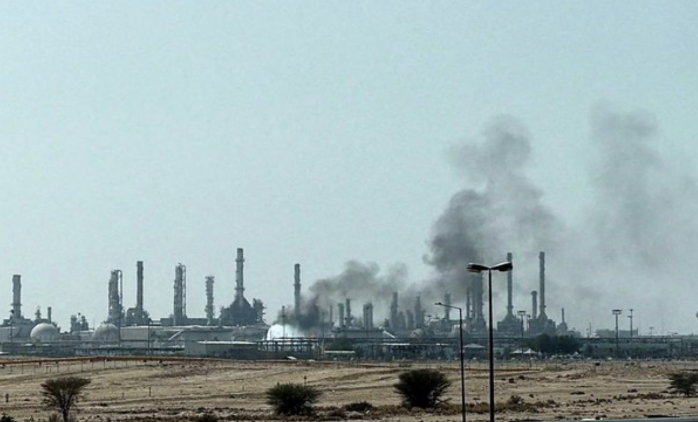 Dua Ledakan Terdengar di Riyadh, Arab Saudi Aktifkan Sistem Peringatan dan Cegat Rudal