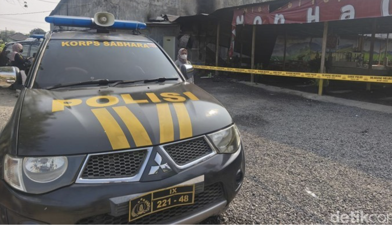 Polisi Amankan 12 Saksi dari Ponpes di Karanganyar, Penyidikan Pembakaran Warung Mi Babi Berlanjut