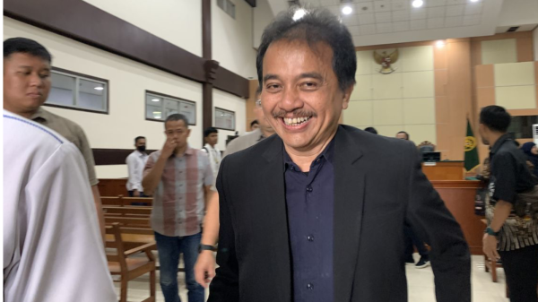 Roy Suryo Jalani Sidang Pembuktian Kasus Ijazah Jokowi, Jaksa Siapkan Puluhan Saksi dan Ahli Roy Suryo Jalani Sidang Pembuktian Kasus Ijazah Jokowi, Jaksa Siapkan Puluhan Saksi dan Ahli